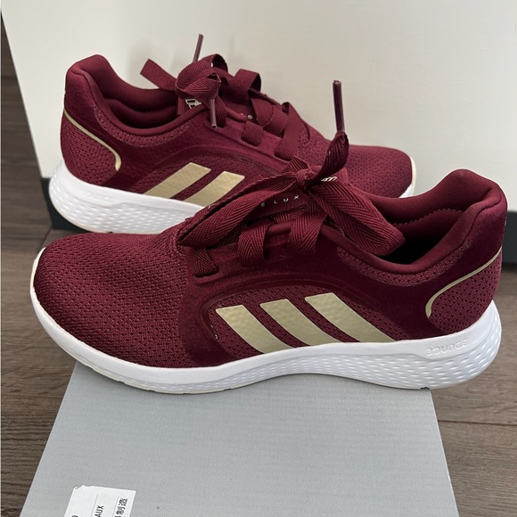 Adidas Edge Lux 5 running shoes. Maroon, white, gold. Women’s size 6 - Picture 2 of 4